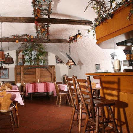 Hotel Adler Lauda-Königshofen Esterno foto